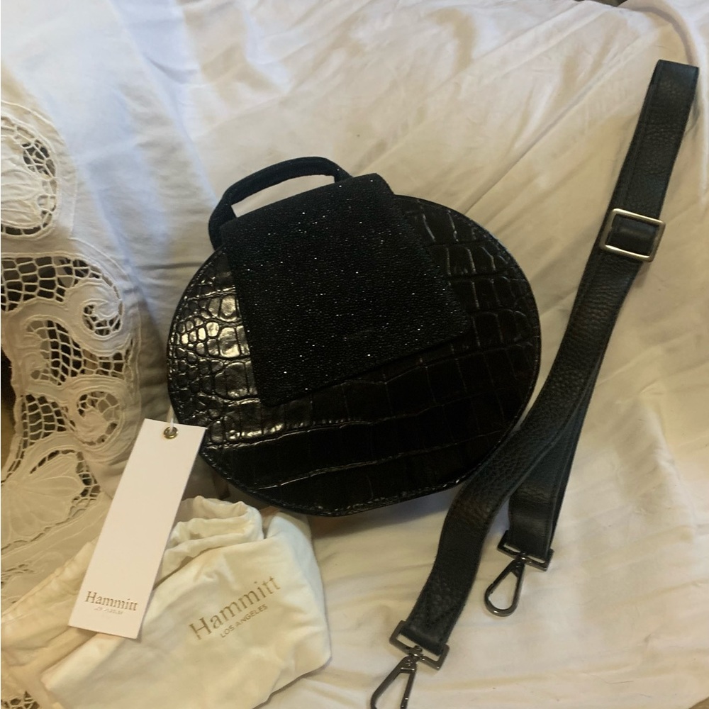 Hammitt NWT Gregory Half Pipe Crossbody/Clutch in Black Crock w/Dust Bag - Picture 2 of 6
